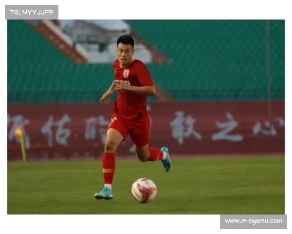 老将谭龙随亚泰降级,职业生涯面临转折 老将谭龙随亚泰降级,职业生涯面临转折